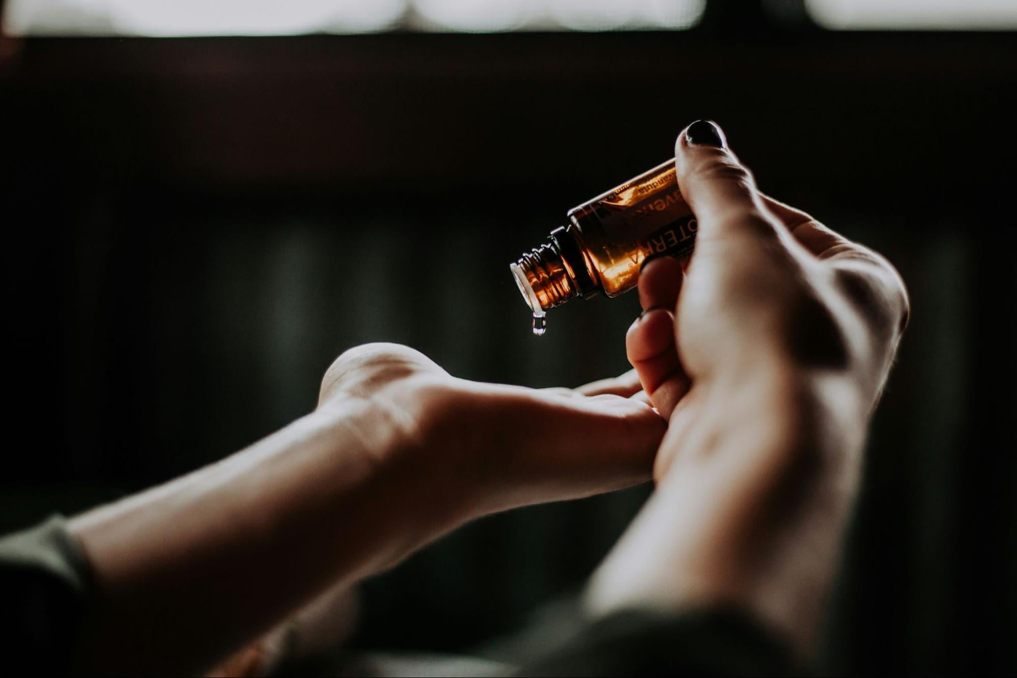 Combating Stress with Aromatherapy: Best Scents for Relaxation - Wizard & Grace